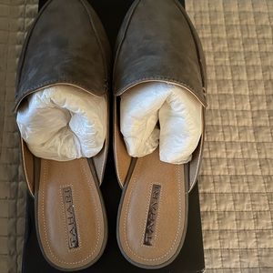 Tahari Suede Mules….